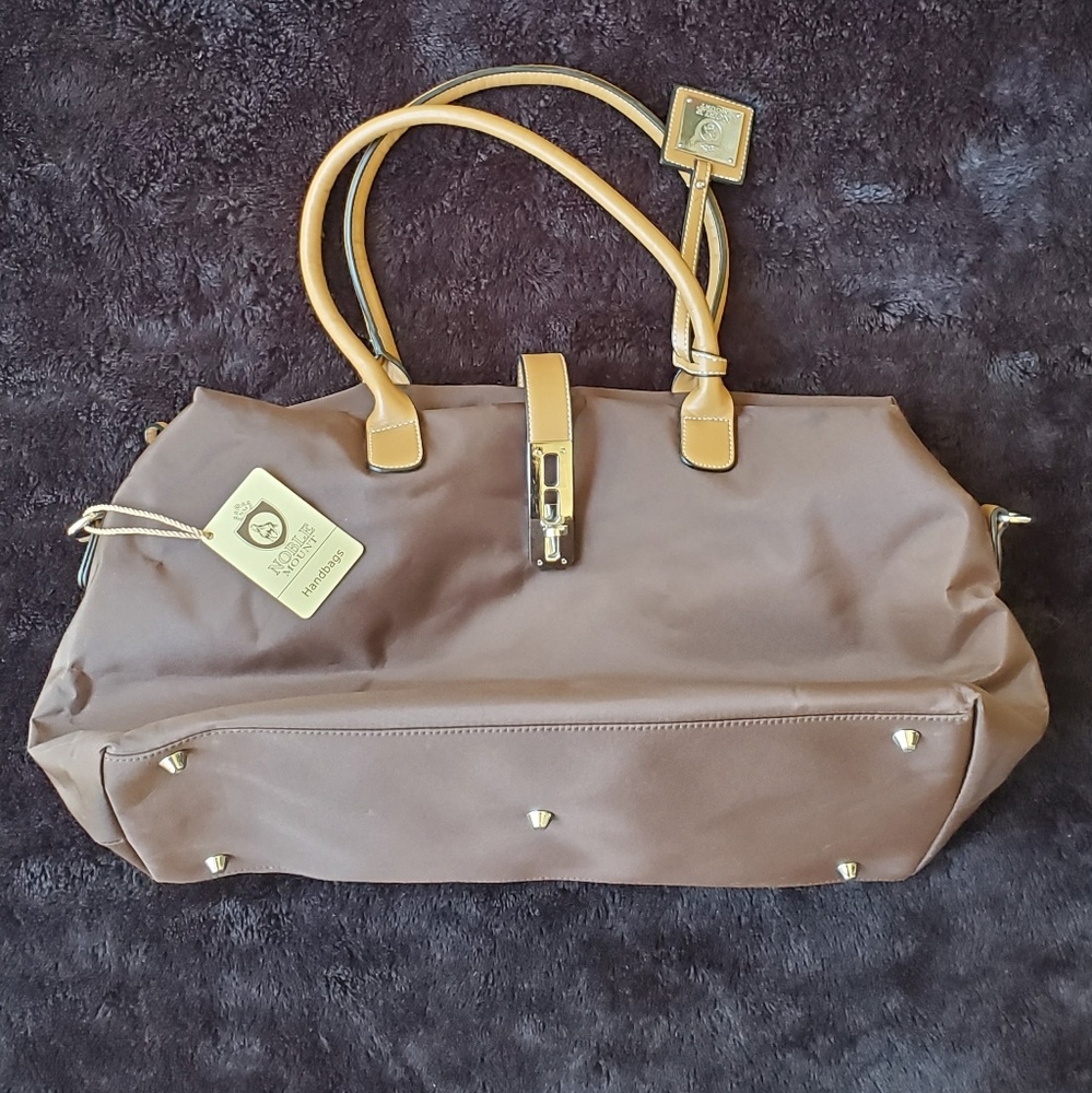 BRAND NEW! Oversized Arizzo Handbag